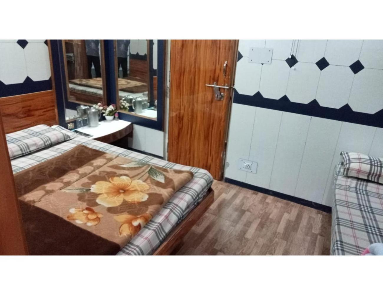 Hotel Doegar, Šimla Exteriér fotografie